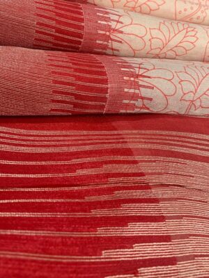 Exquisite Tussar Silk Saree in Red with Slub Weaving Flower Art Print and Ikkat Zari Border
