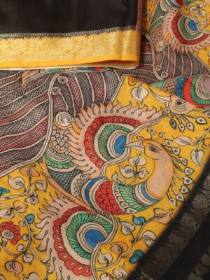 Digital Print Dola Crepe Saree with Kalamkari Design & Contrast Kalamkari Pallu