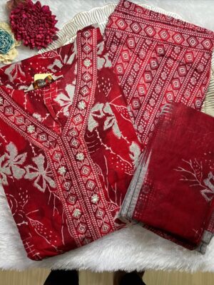 Elegant Hand-Printed Silk Kurti with Three-Quarter Sleeves & V-Neck