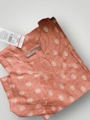 Exquisite Indian Ethnic Kurti with Floral Print