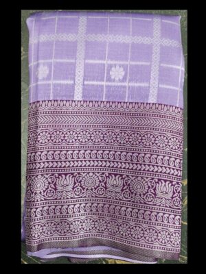 Kanjivaram Silk Saree with Zari Woven Ethnic Motifs Timeless Elegance & Luxurious Craftsmanship