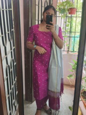 Elegant Ethnic Wear Kurti Set
