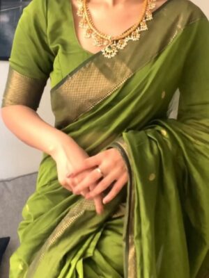 Elegant Silk Jacquard Festive Saree with Golden Border