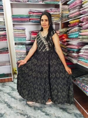 Trendy Cotton Maxi Kurti with Cap Sleeves & V Neck