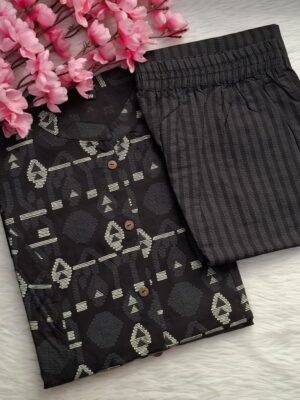 Elegant Floral Ethnic Kurti Set