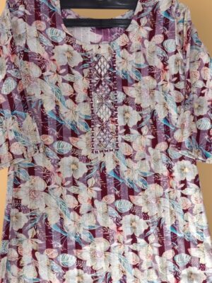Trendy Rayon Kurta with Floral Buti Motif