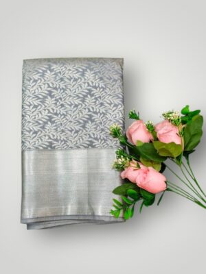 Elegant Samuthrika Pattu Saree with Silver Zari Border