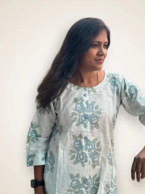 Floral Print Cotton Kurti Set - A Trendy Outfit for Modern Women