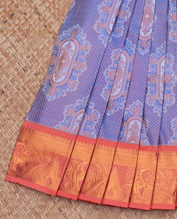 lavender art silk saree with traditional border and jacquard pallu