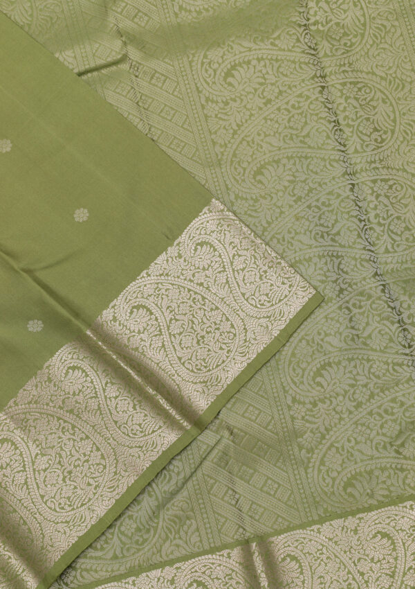 mehendi green pure silk saree with zari embroidery